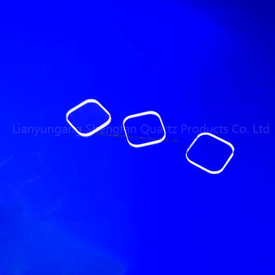 Лазерная резка небольших листов из плавленого кварцевого стекла, прозрачного для ультрафиолета, для окон камер