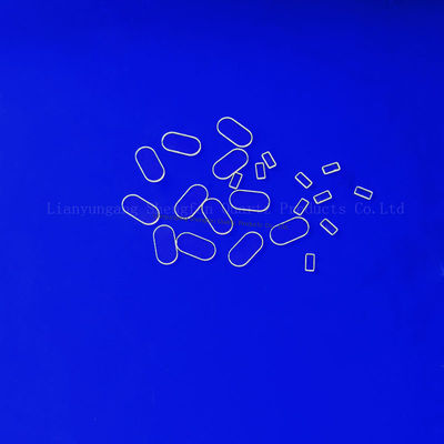 Лазерная резка небольших листов из плавленого кварцевого стекла, прозрачного для ультрафиолета, для окон камер