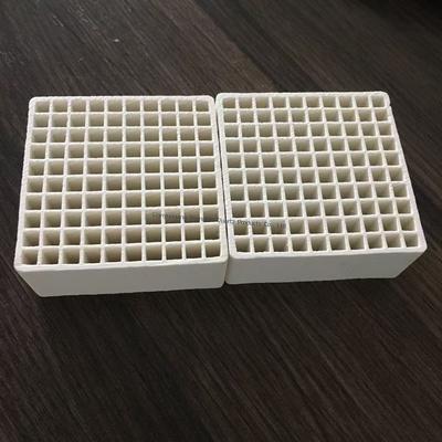 Промышленная керамическая алюминиевая плита с плотностью отверстий 99% Al2O3 Alumina Ceramic Custom Polishing