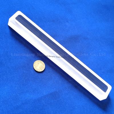 Высокопрозрачная кварцевая стеклянная пластина с коэффициентом пропускания света 92%, рабочей температурой 1100°C и чистотой SiO2 99,99%