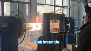 Трубки из жаростойкого плавленого кварцевого стекла большого диаметра заводского изготовления.